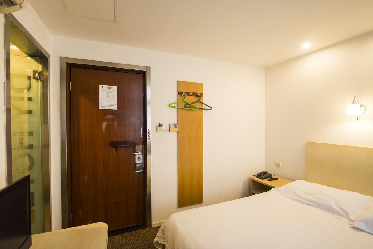 Motel Fuzhou South Wuyi Road Rongcheng Ancient Street فزوو المظهر الخارجي الصورة